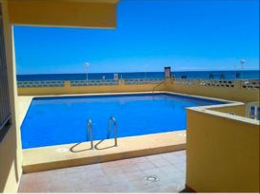Acogedor Con Vistas Al Mar. Apartment